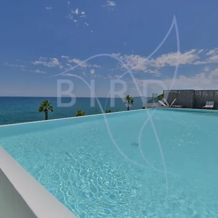 Feet In The Water Friendly Cozy And Unique Apartmán Villeneuve-Loubet